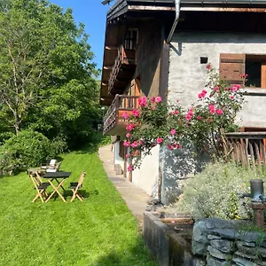 https://appartement-de-charme.hotels-rhonealpes.com