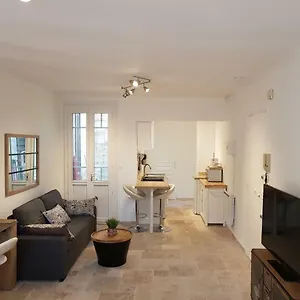 https://201-rue-sainte-christine.fr-provencehotel.com